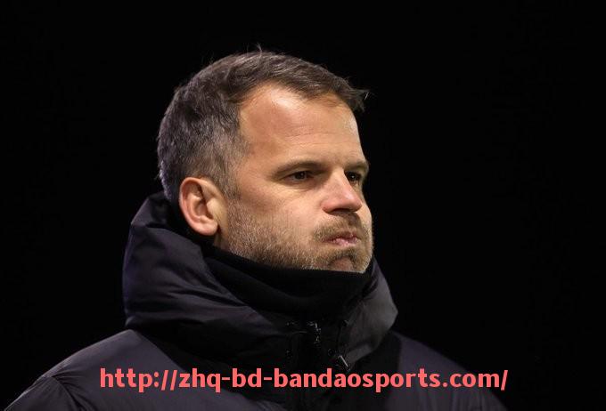 半岛体育-英超合同到期的球员名单及转会动向预测