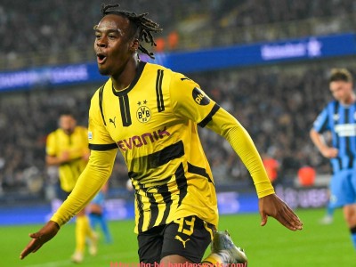 半岛体育-火箭队战胜雄鹿队的全场集锦及关键时刻分析